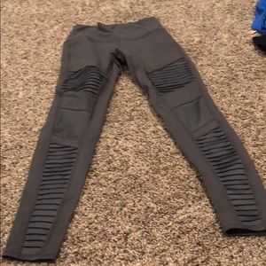 Alo leggings